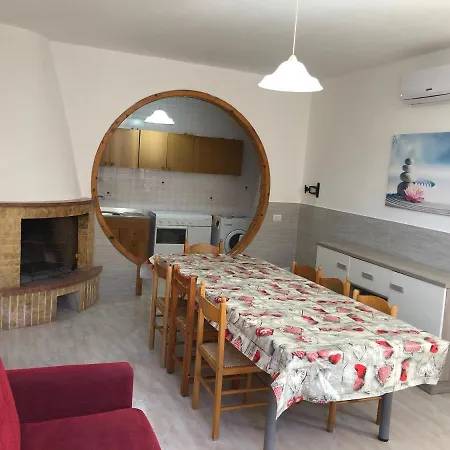 Antonaci Padula Bianca Ferienhaus